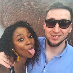 Meet your Posher, Eno